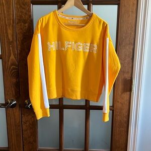 Ladies new without tags size Medium.  Gold crop Tommy Hilfiger sweatshirt.